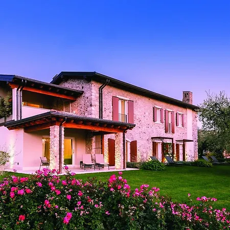 Фермерский дом Quercia Belvedere Relais Бардолино