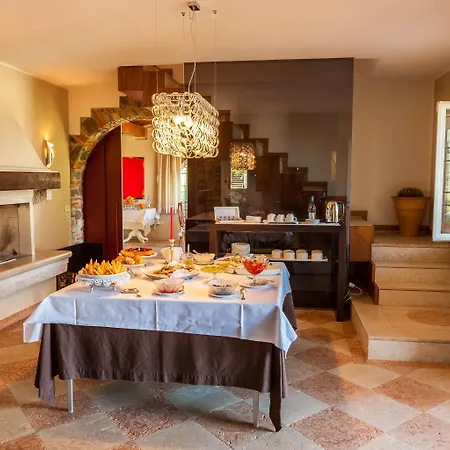 בית חווה Quercia Belvedere Relais