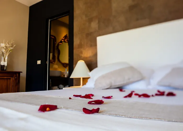 Quercia Belvedere Relais Фермерський будинок *