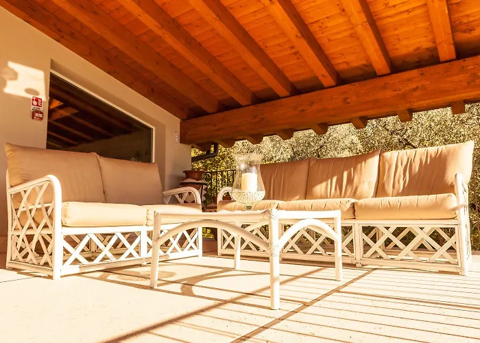 Quercia Belvedere Relais Фермерський будинок *