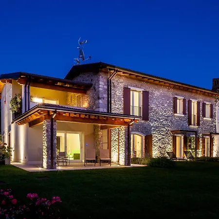 Quercia Belvedere Relais Lantgård *